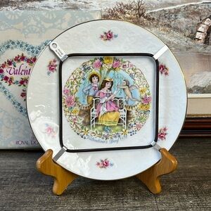Royal Doulton Valentine's Day 1978 Plate with Floral and Pastel Design with Poem